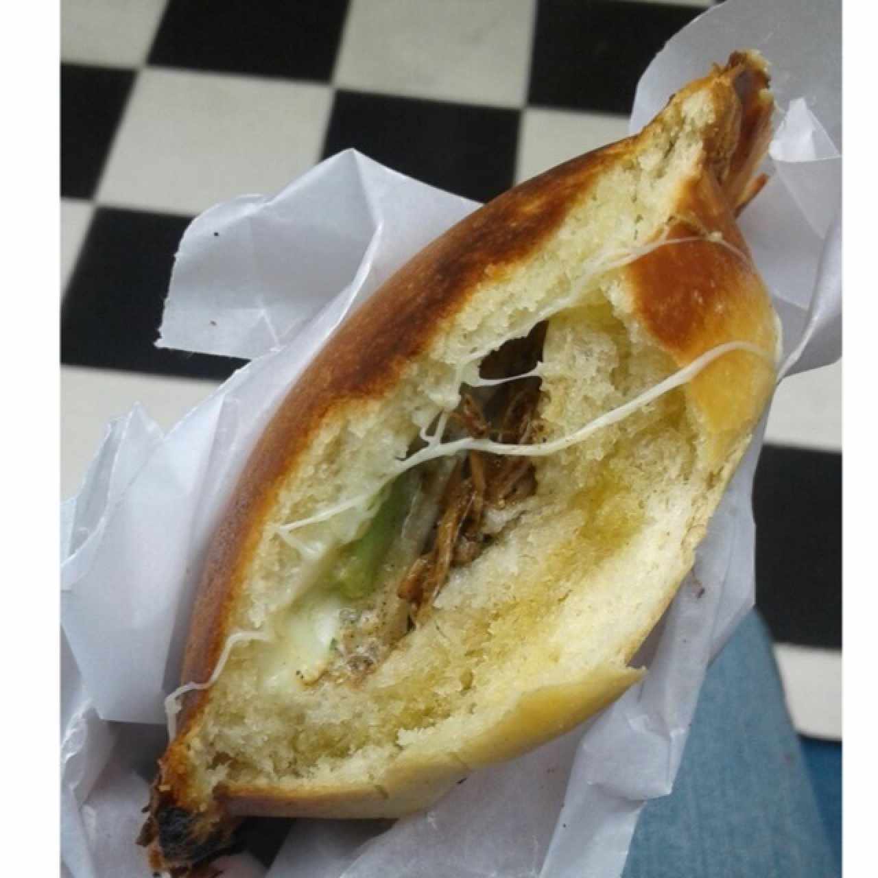 Pato to-go Mariachi