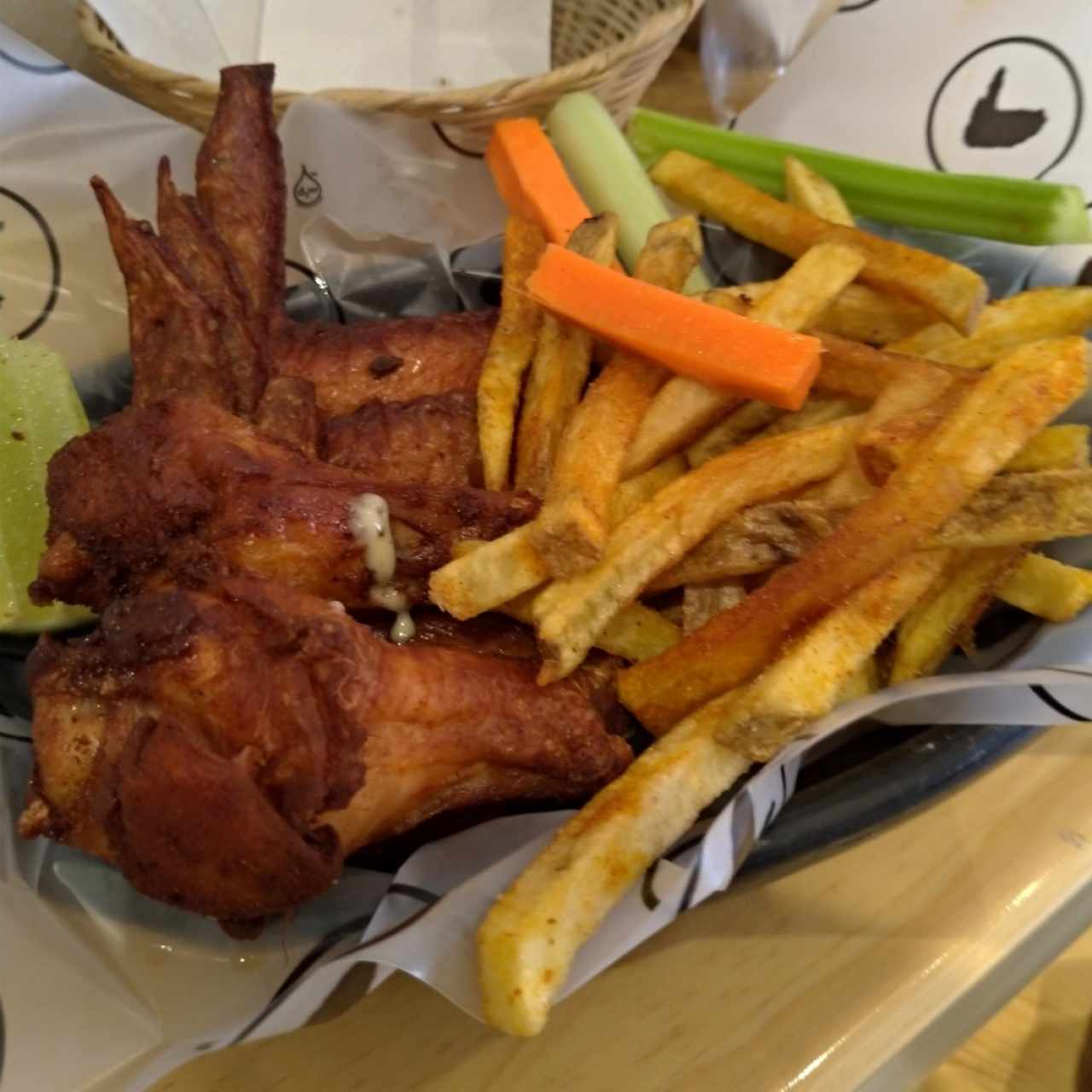 alitas limón pimienta