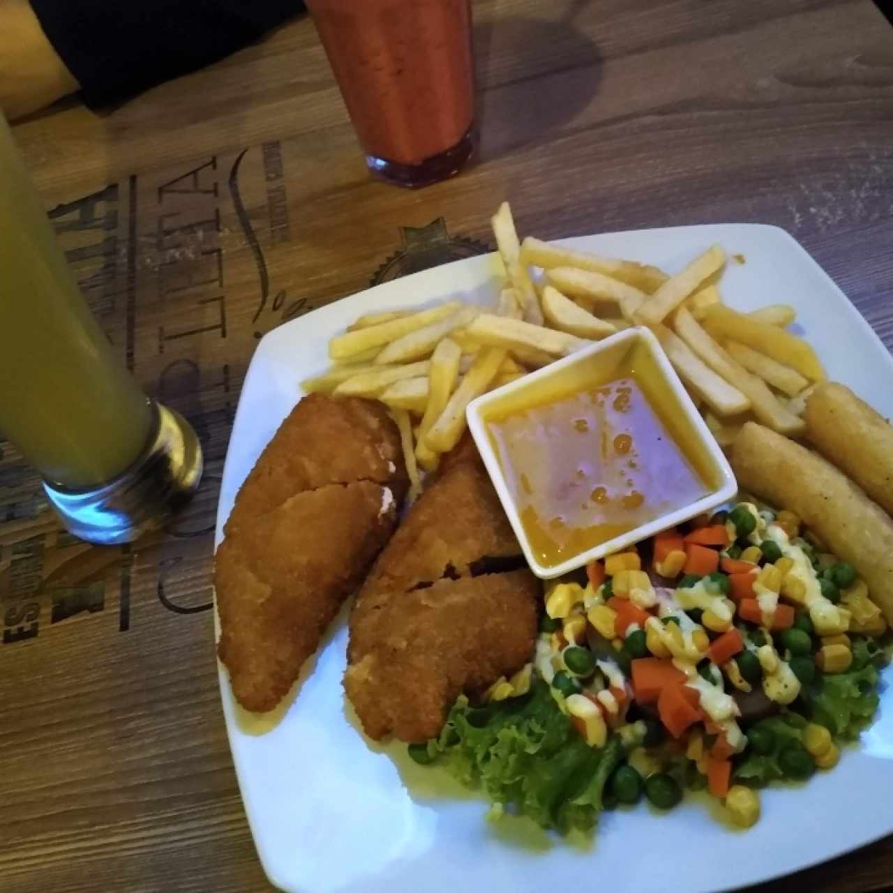 pollo apanado con salsa agridulce