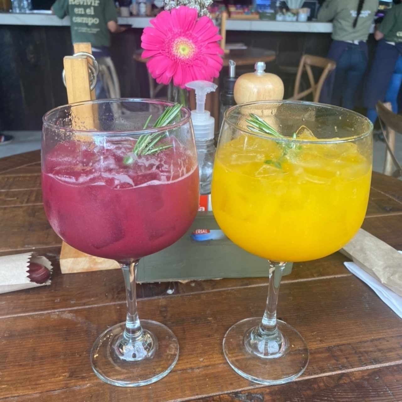Frutos rojos y frutos amarillos 