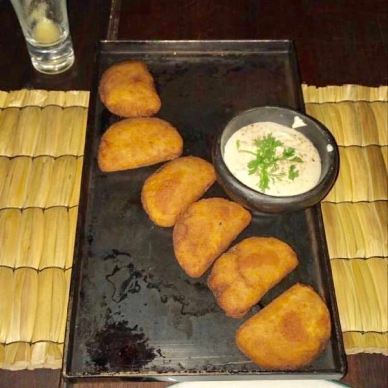 Empanadas de maduro y queso azul