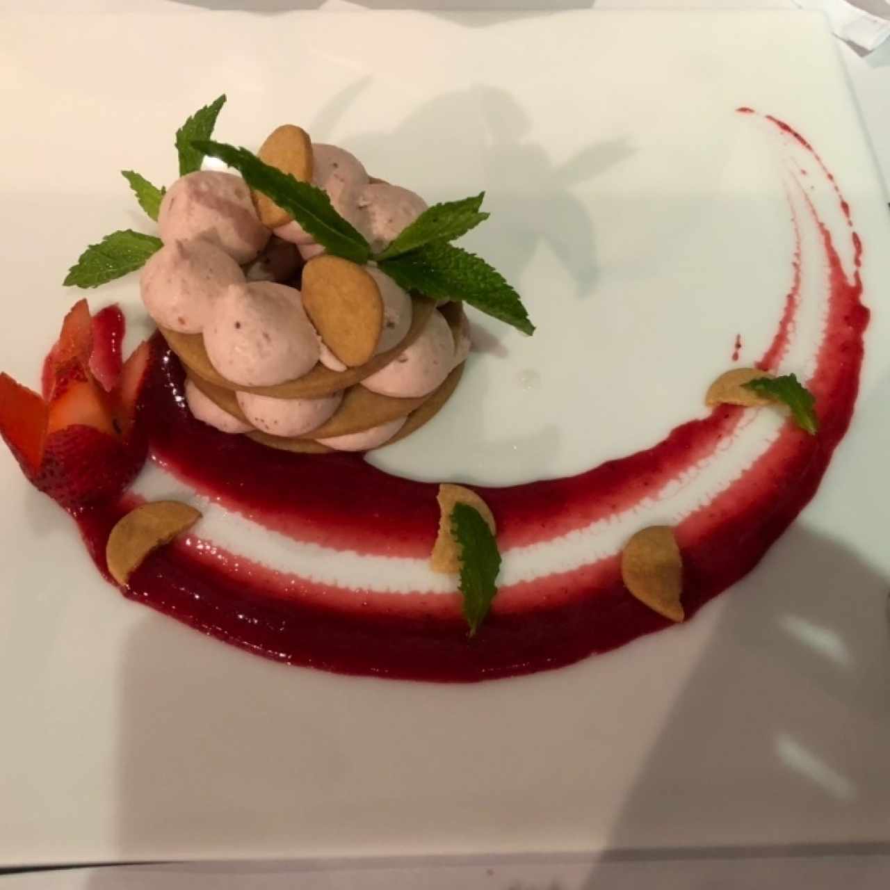 postre de frutos rojos