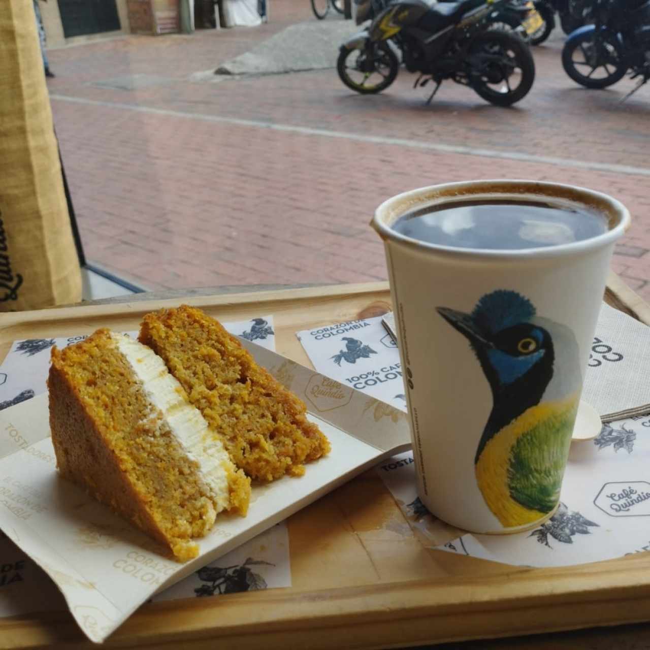 americano café gourmet torta de zanahoria 