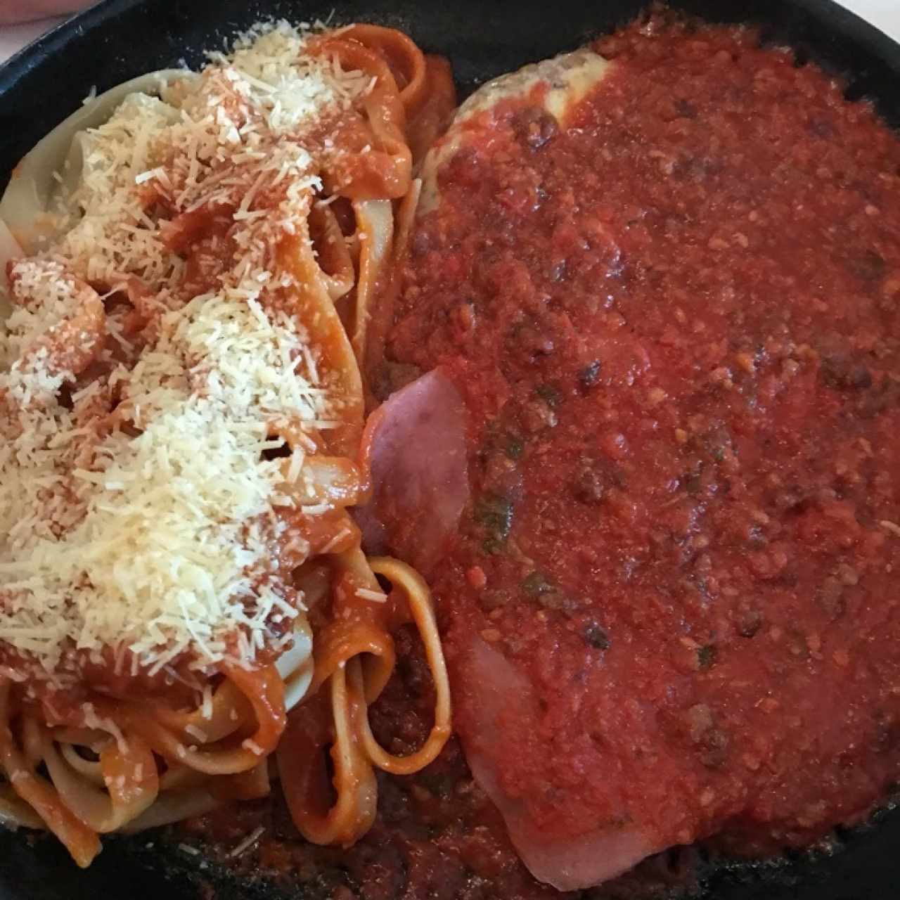 Milanesa de res boliche y fetuccini con vodka 