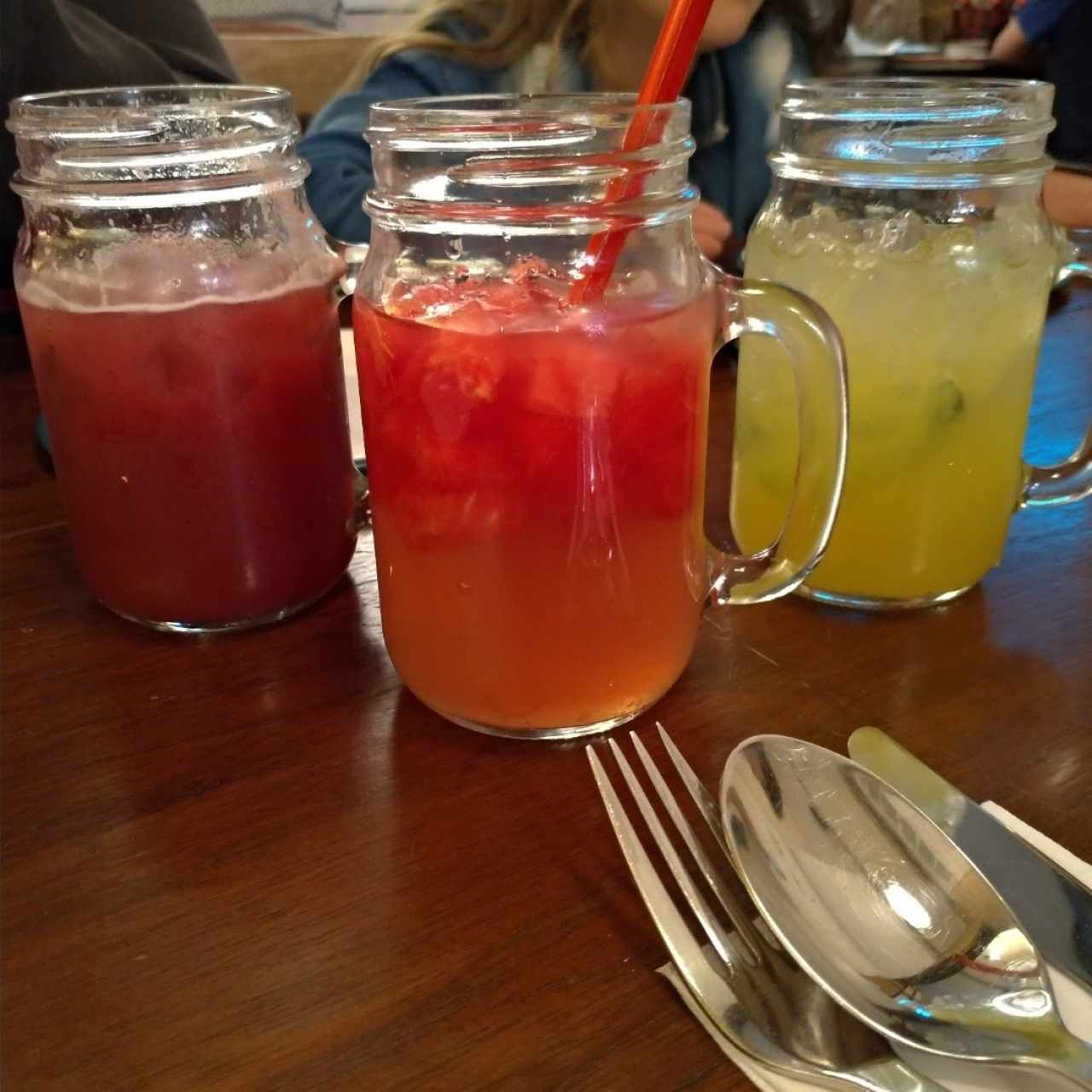 Gatillazo, corozo y piña.menta