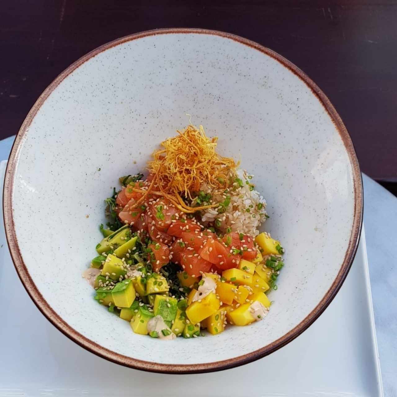 poke de salmón