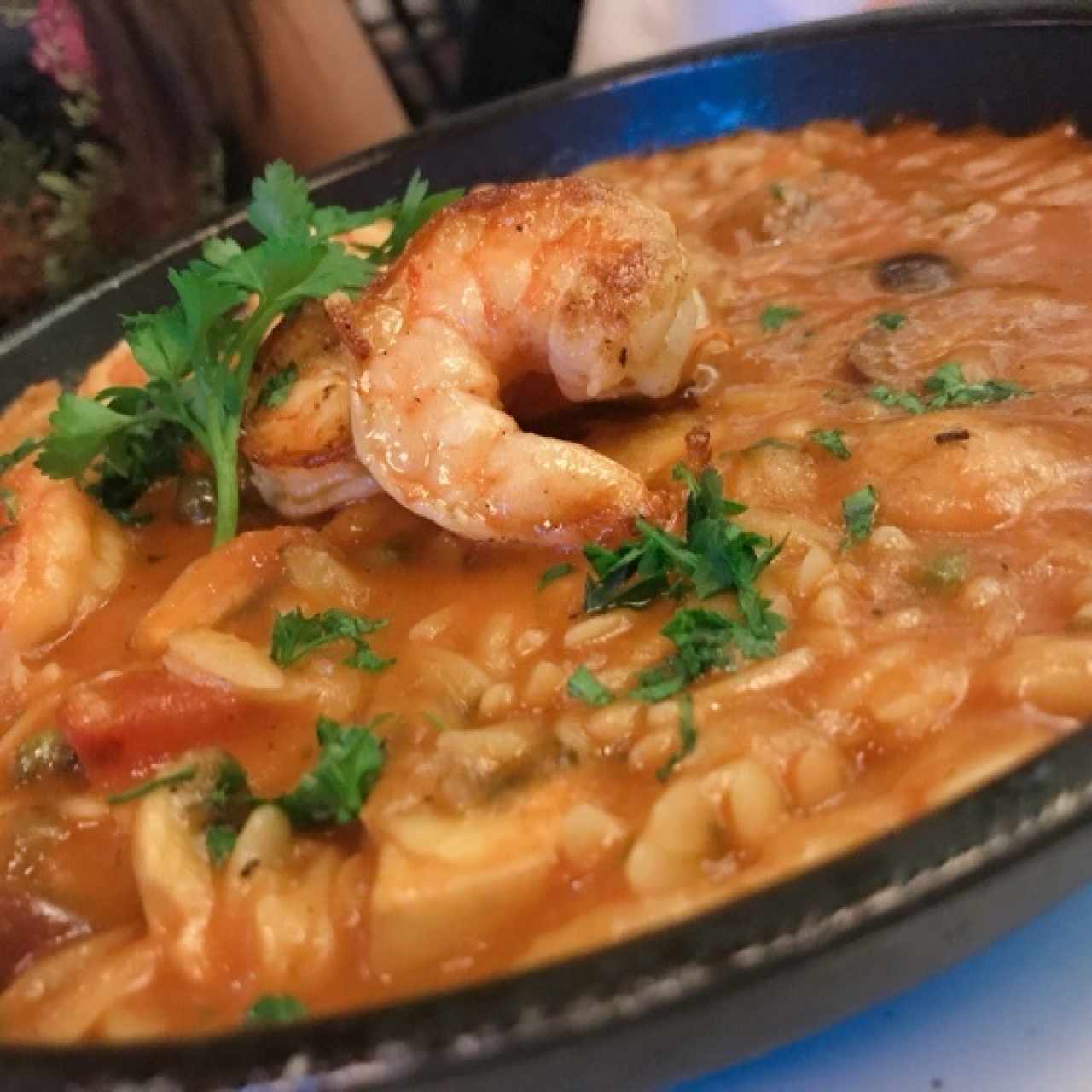 Orzo caldoso de langostinos 
