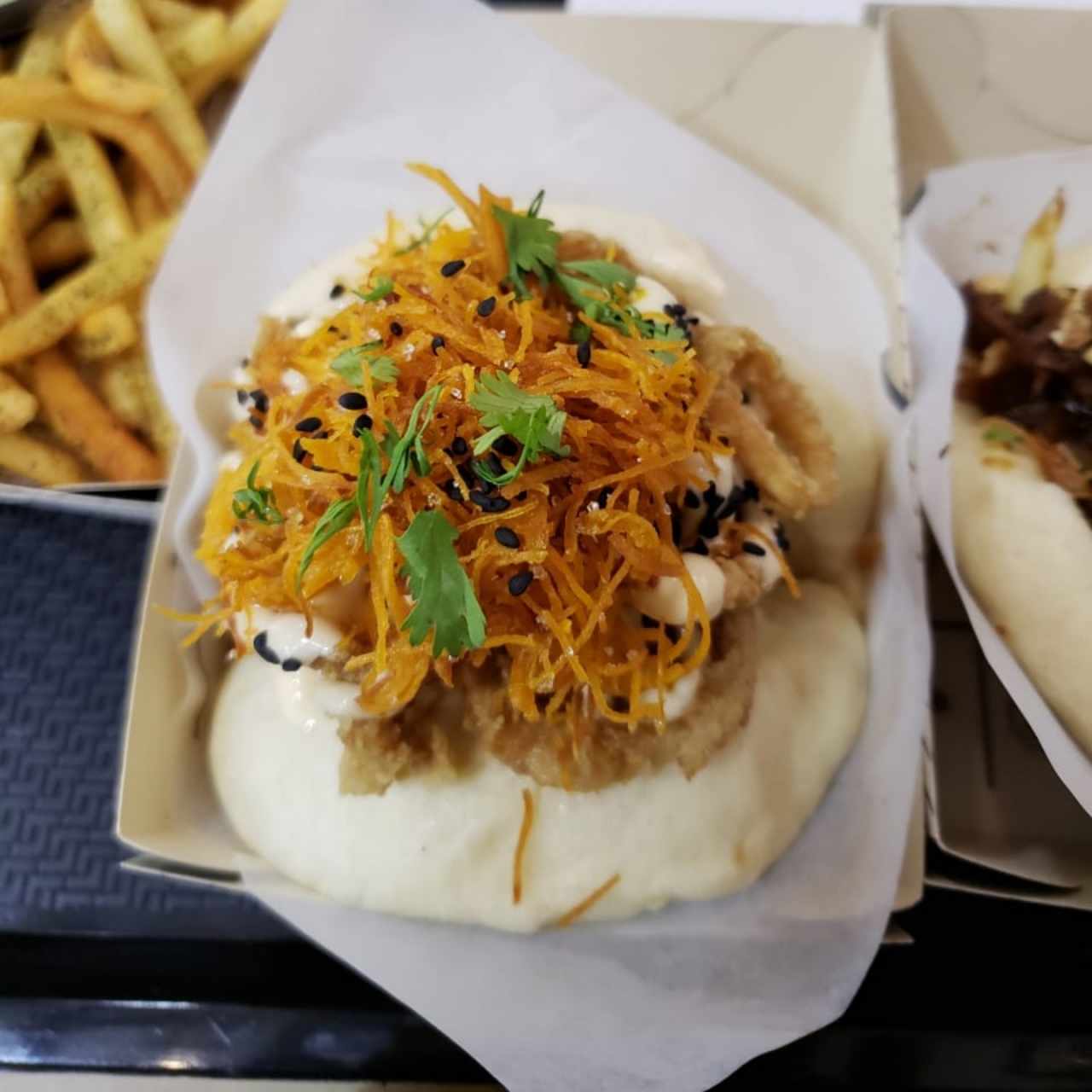 Bao de Calamares Tempura