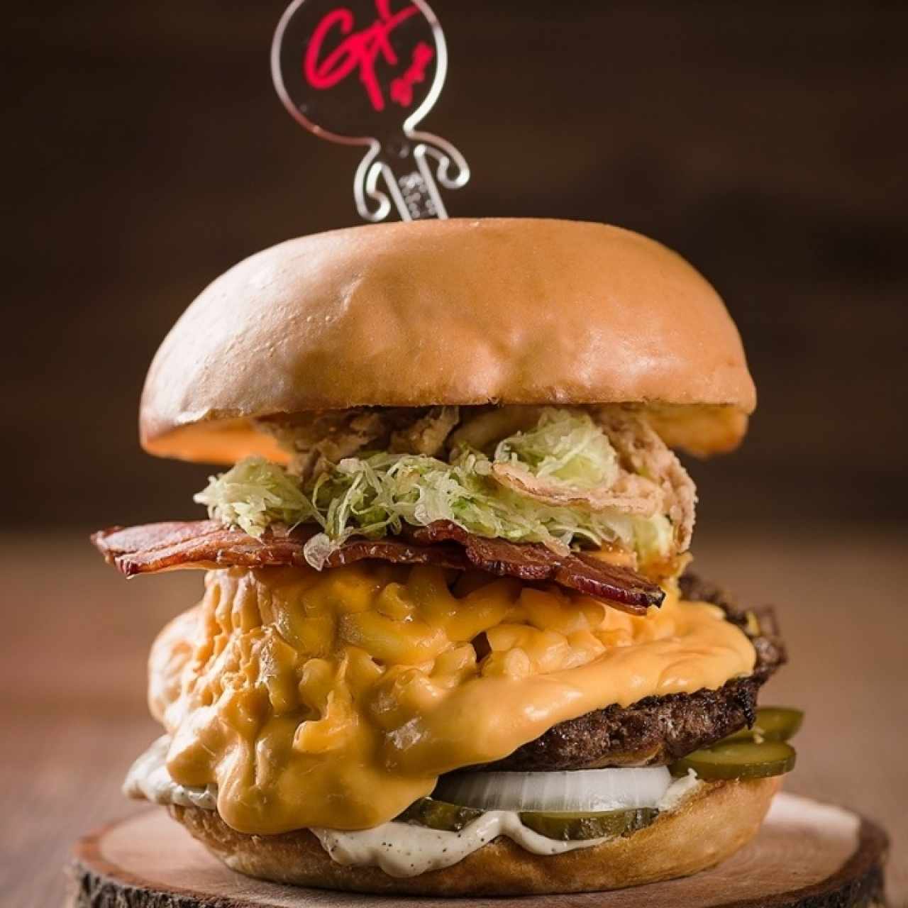 Mac N cheese burger. 