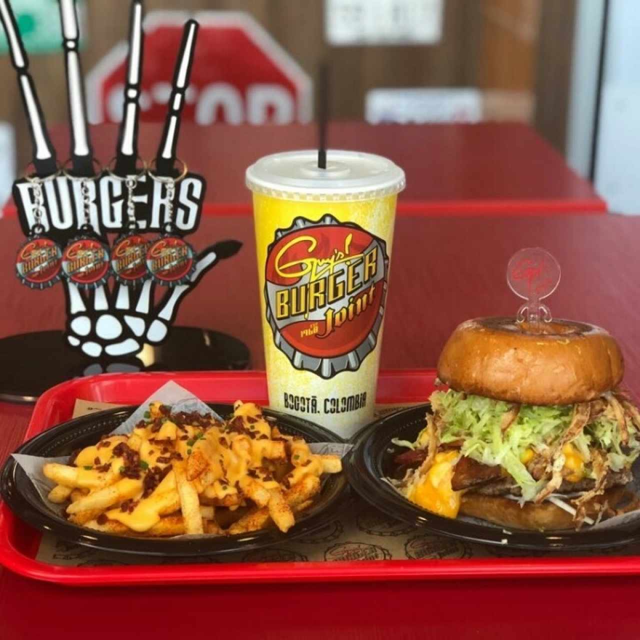 Mac&Cheese Burger w Loaded fries🍔