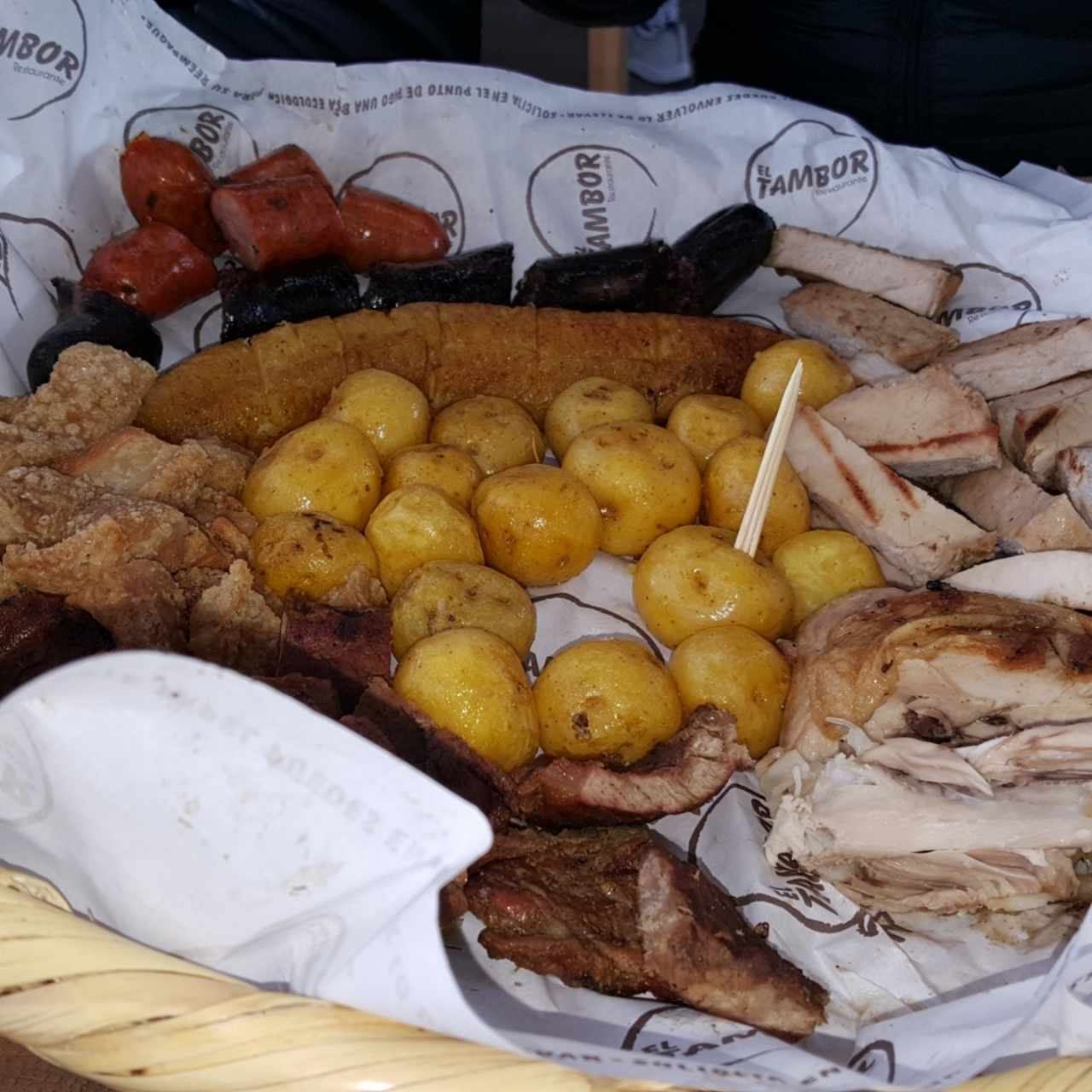 picada familiar (tablazo)