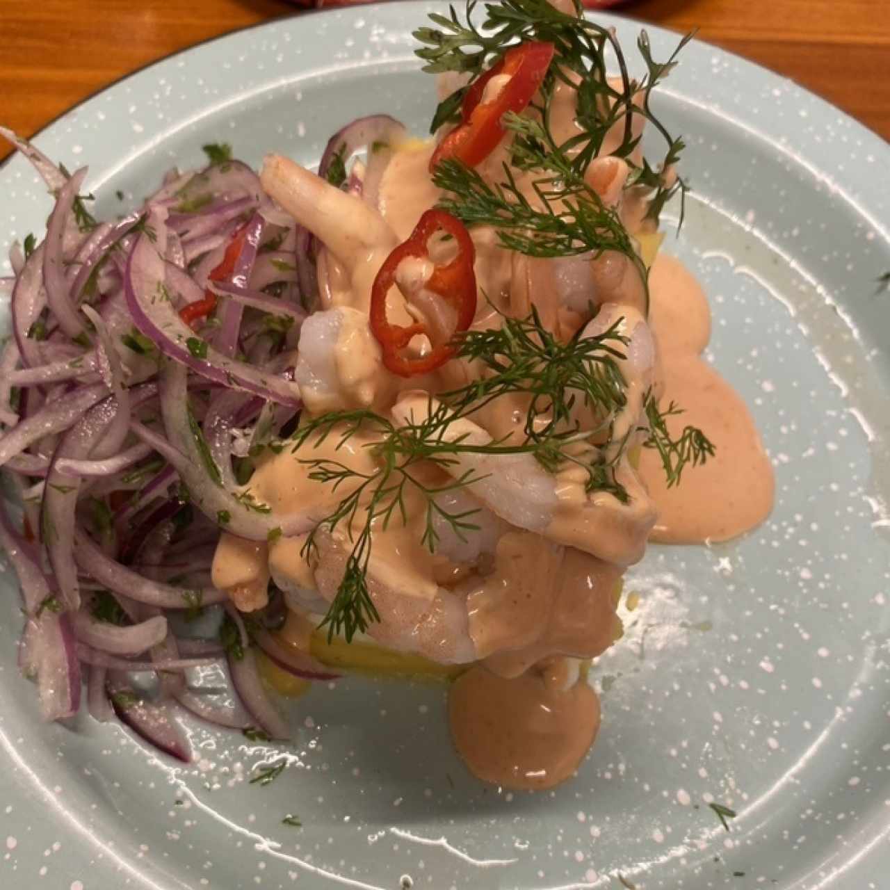 Causa de camarones 