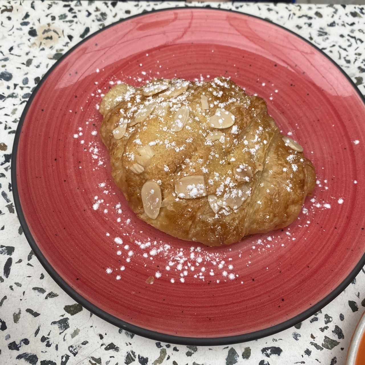 Croissant de almendra