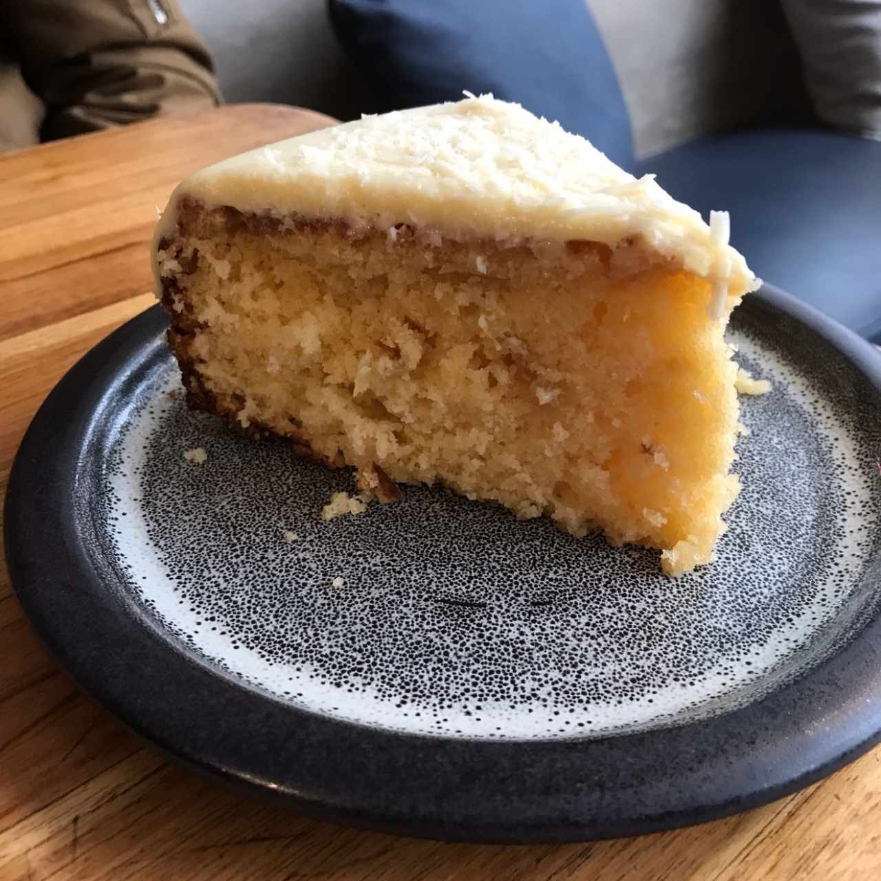 torta de piña y chocolate blanco