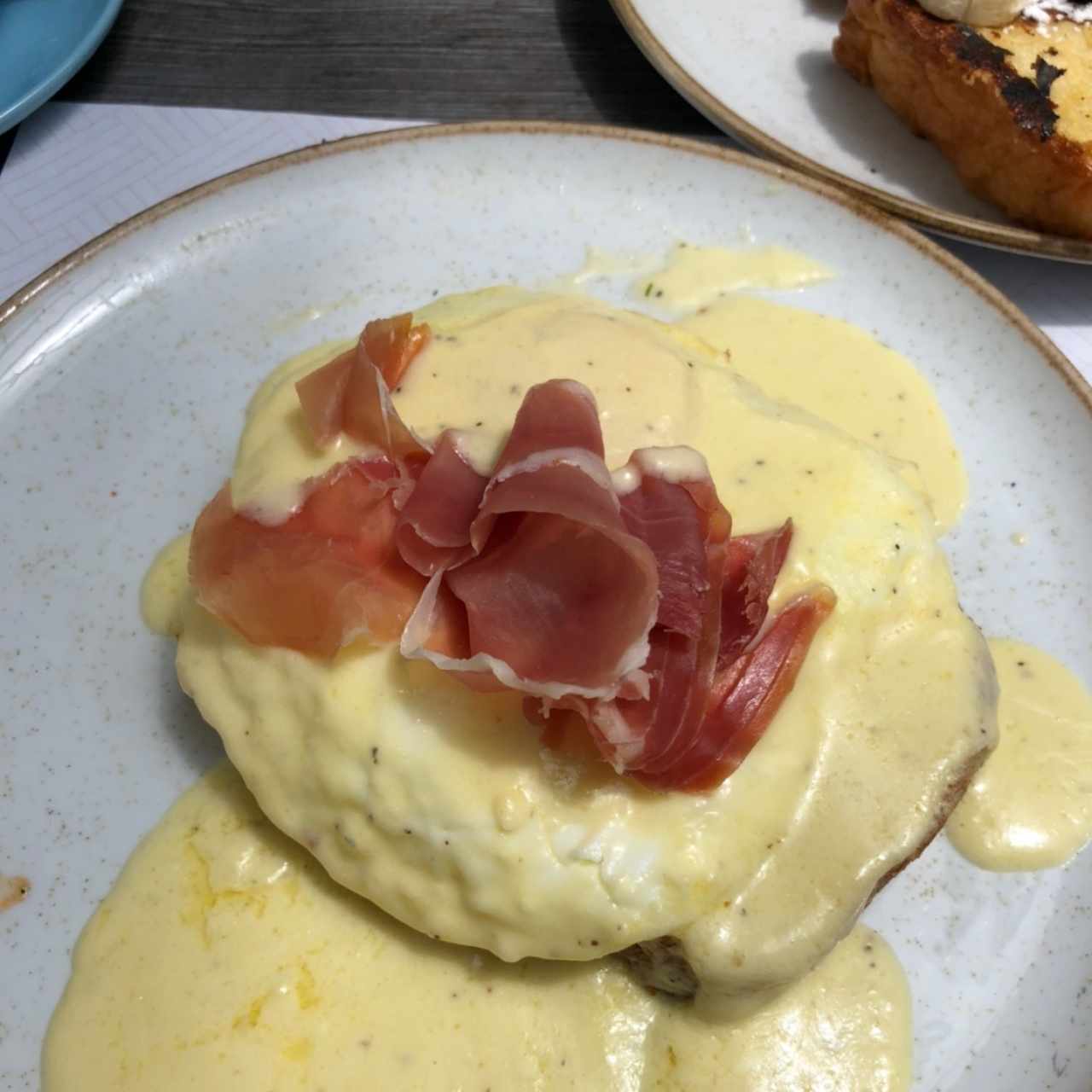 Huevos serrano