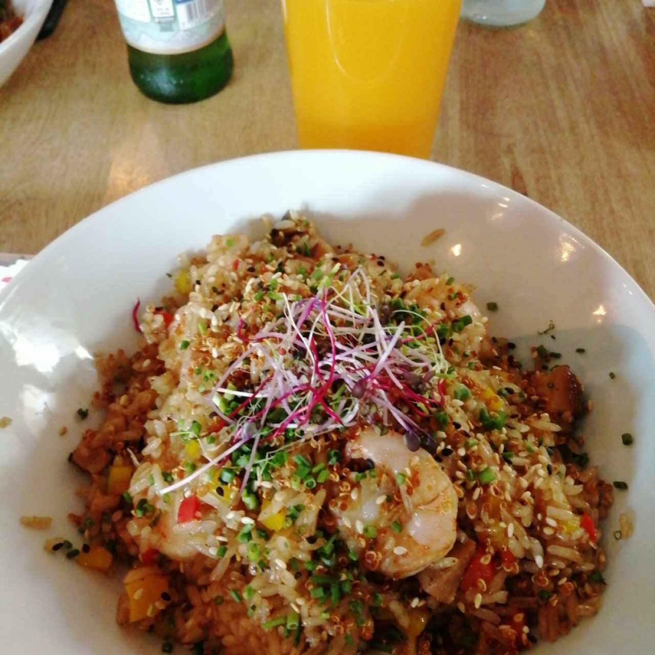 arroz con cerdo y camarones