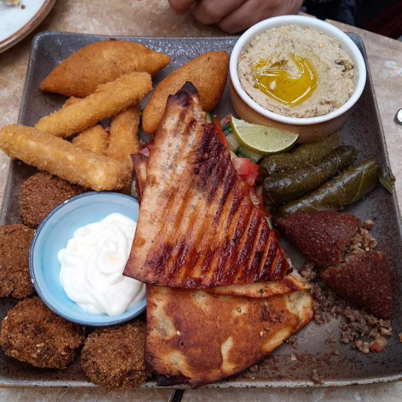 Bandeja el Bardo