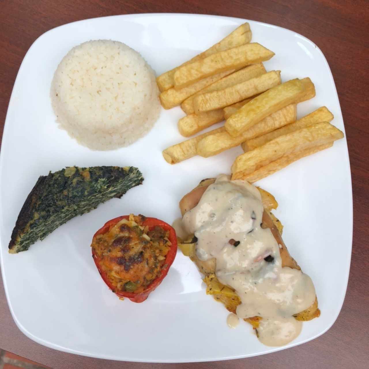pechuga en salsa de champiñones