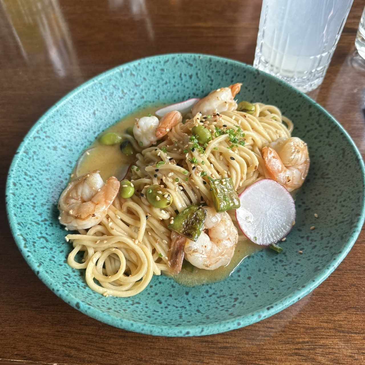 Fideos con camarones 