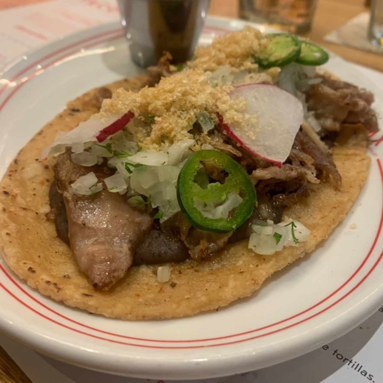 Huarache de carnitas