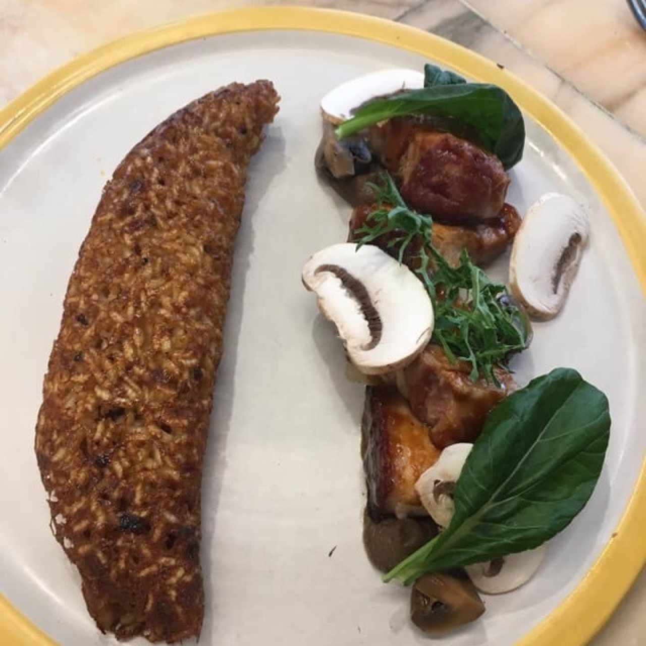 Pork belly con arroz