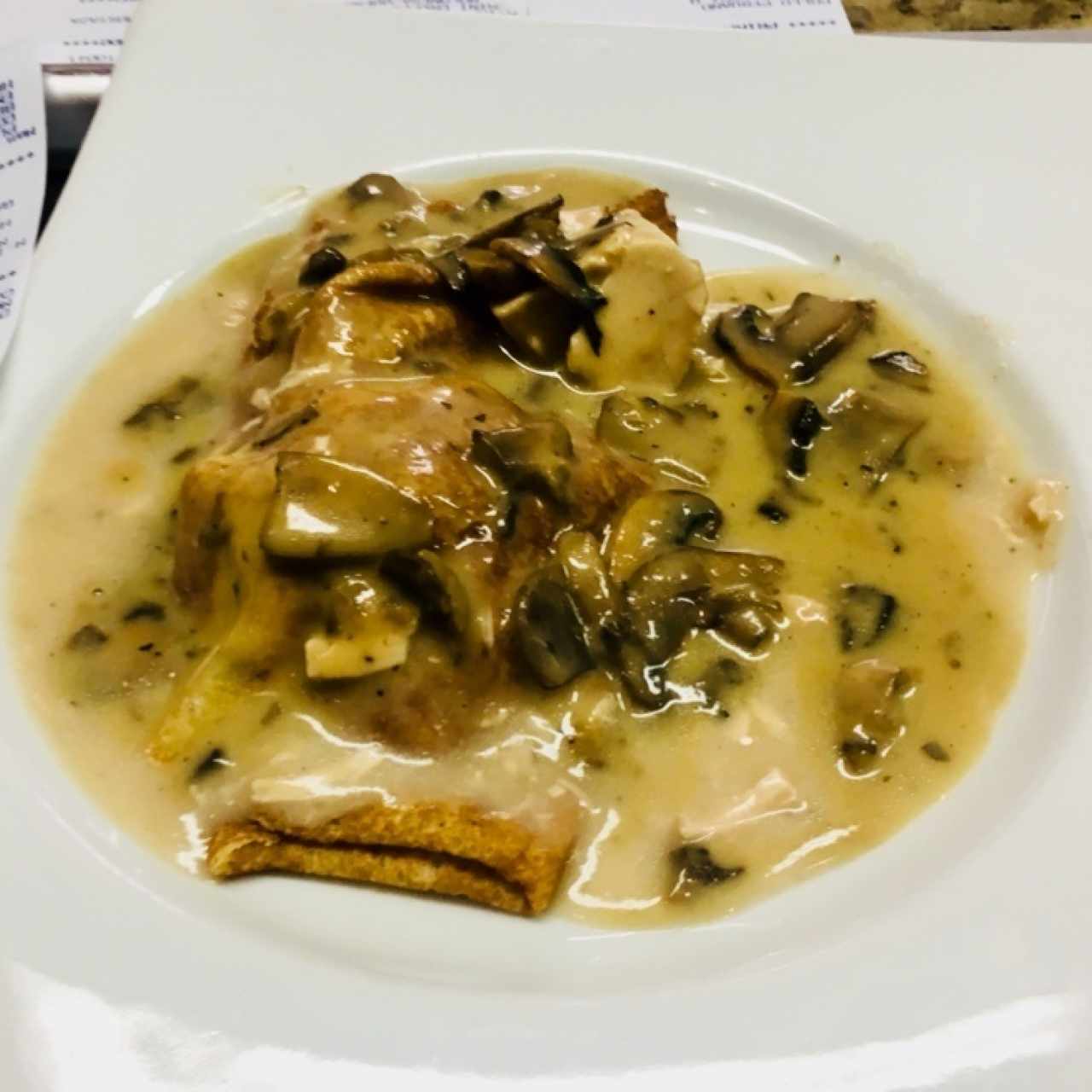 Crepe de Pollo con Champiñones 