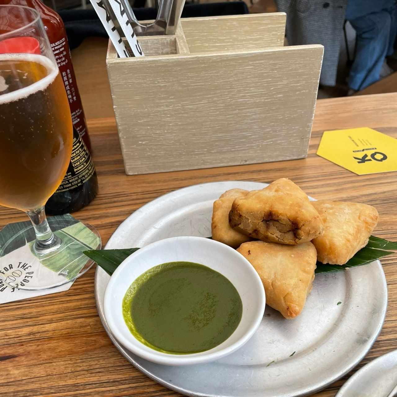 Curry beef samosas