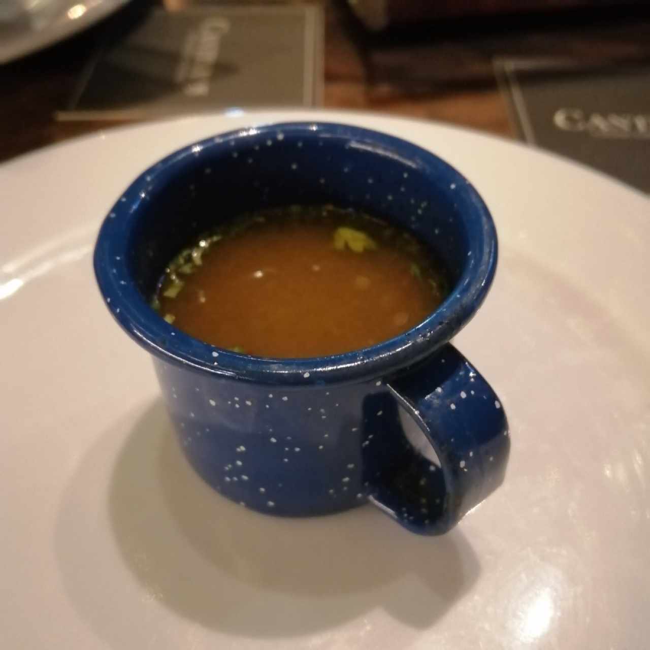 Caldo de la casa