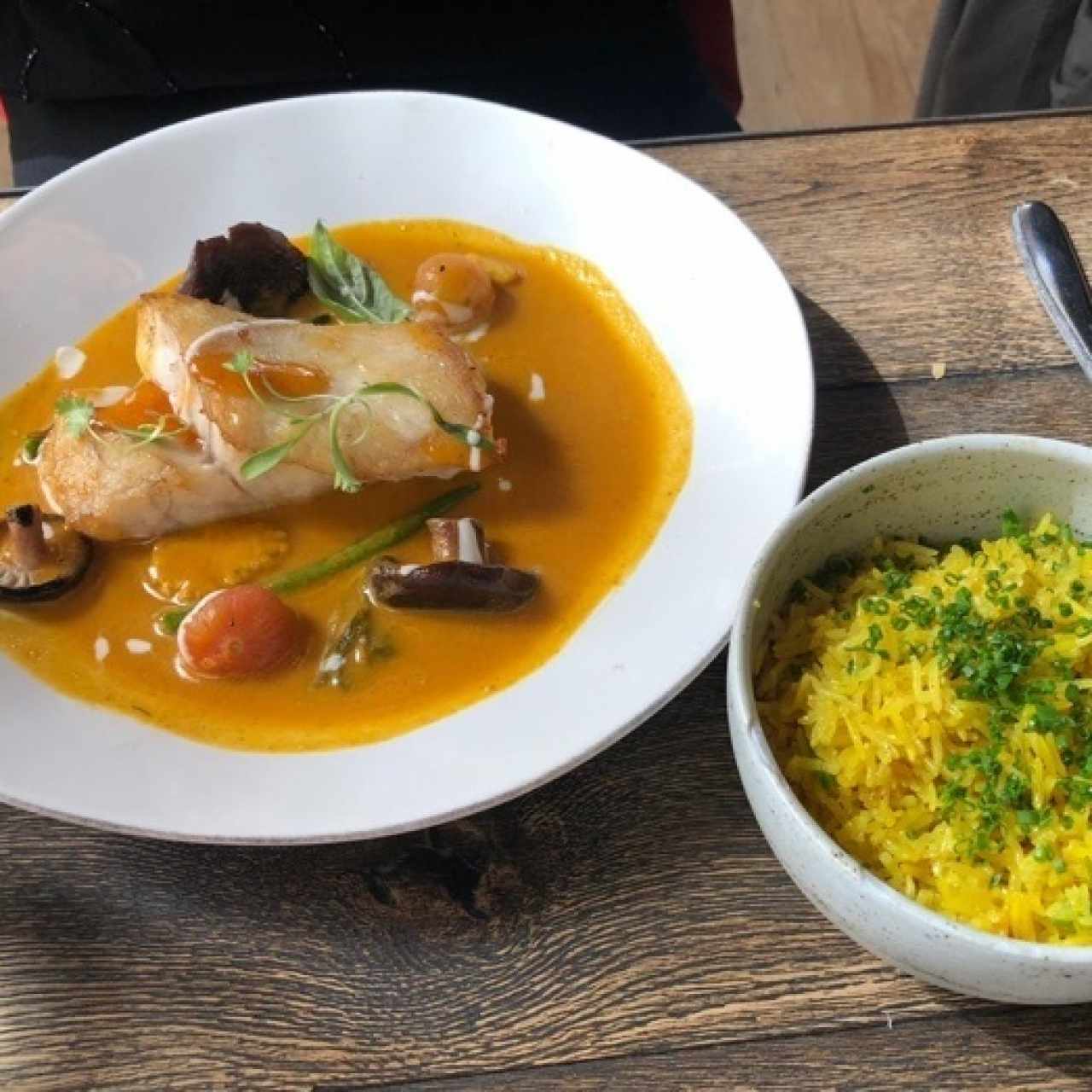 salmon curry basmaty rice