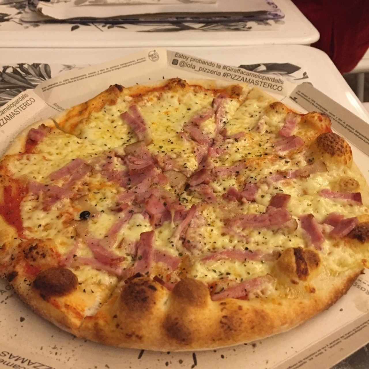 Pizza Queso y tocineta