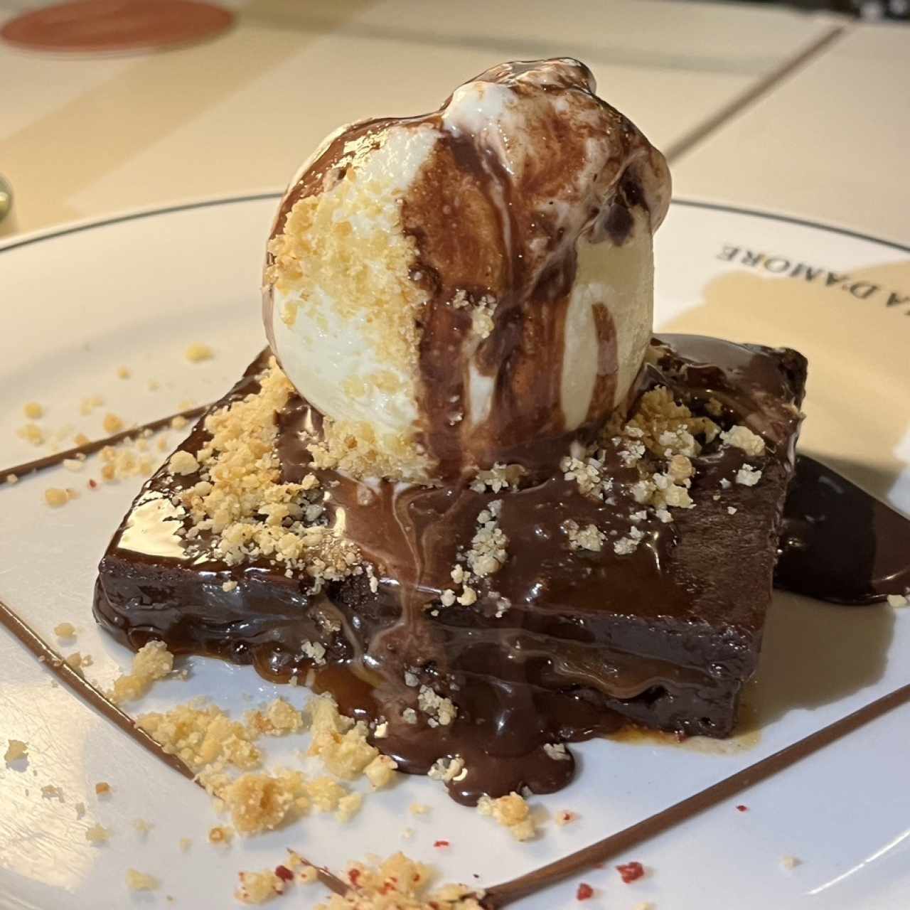BROWNIE CON GELATO