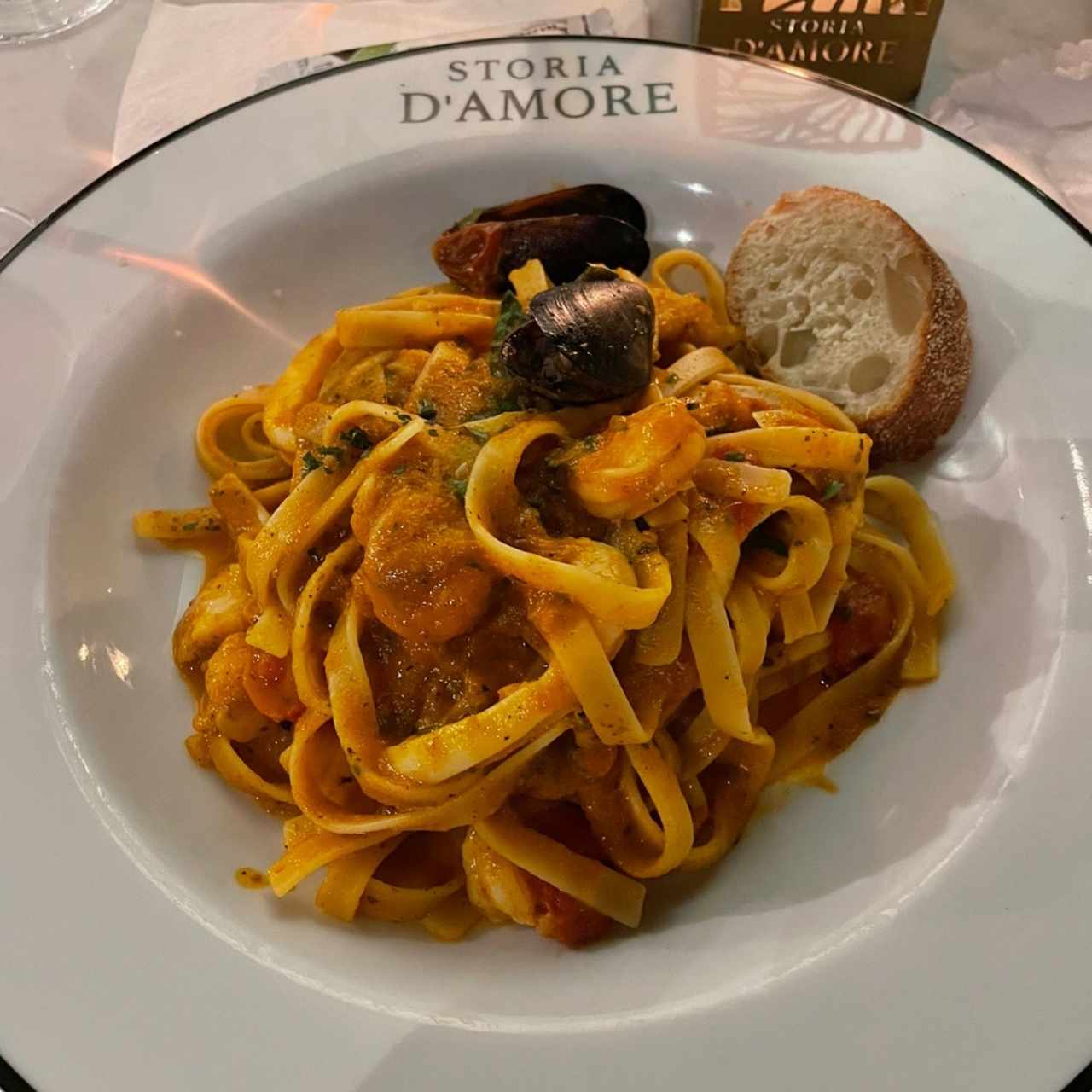 Pasta Di Mare Roja