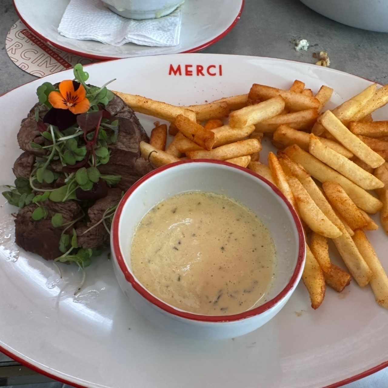 Steak Bernaise. Pesimo