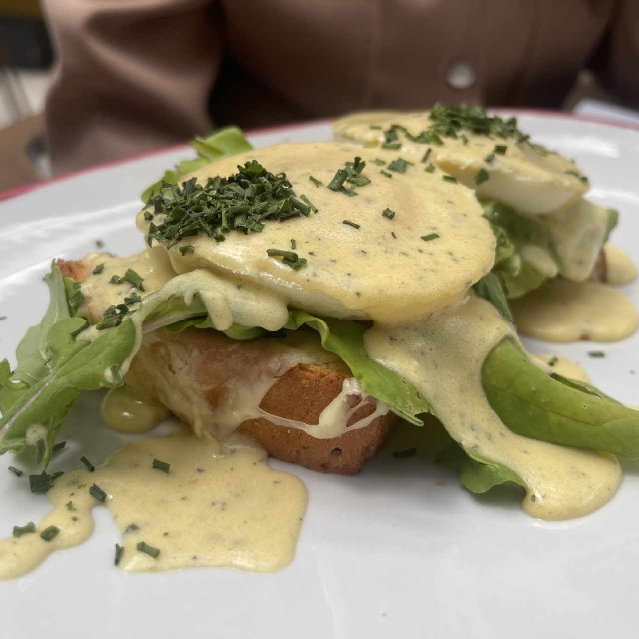 HUEVOS BENEDICTINOS