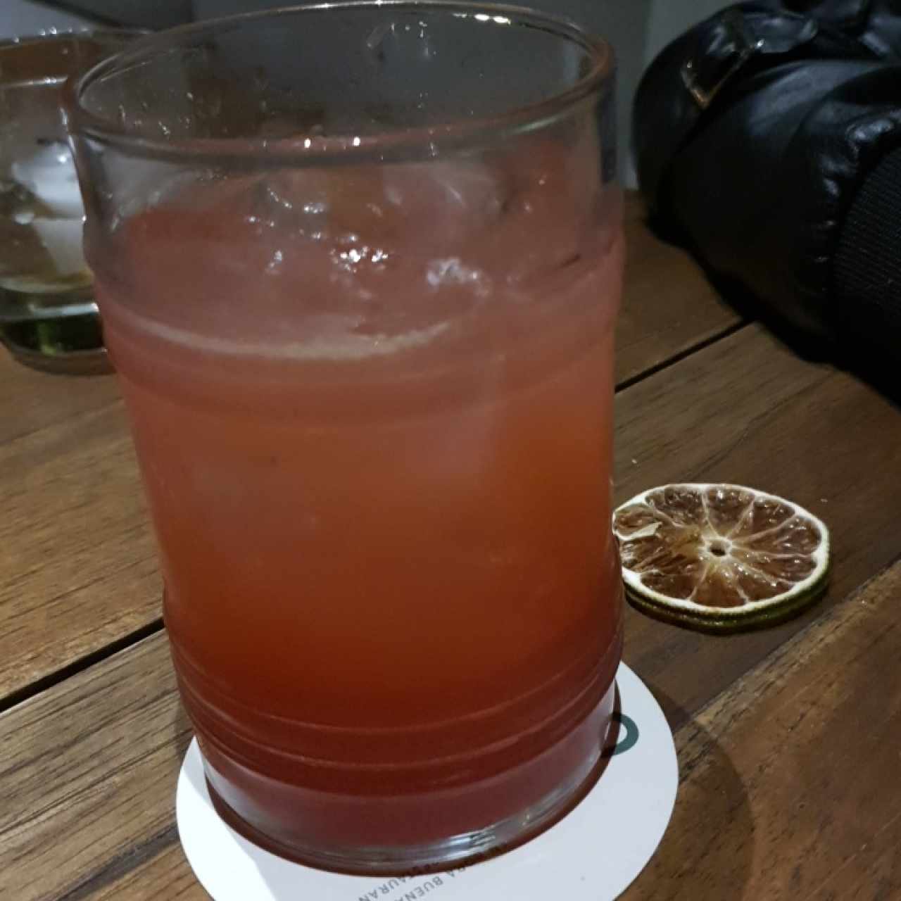 soda frutos rojos