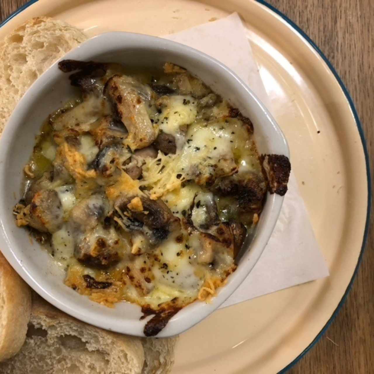 Champiñones gratinados 