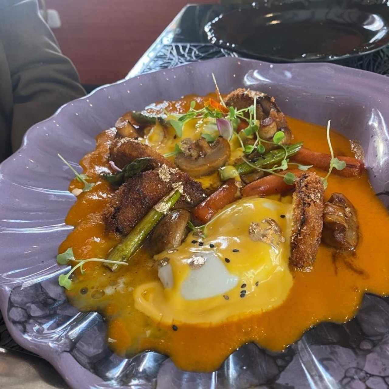 Huevos con champiñones 