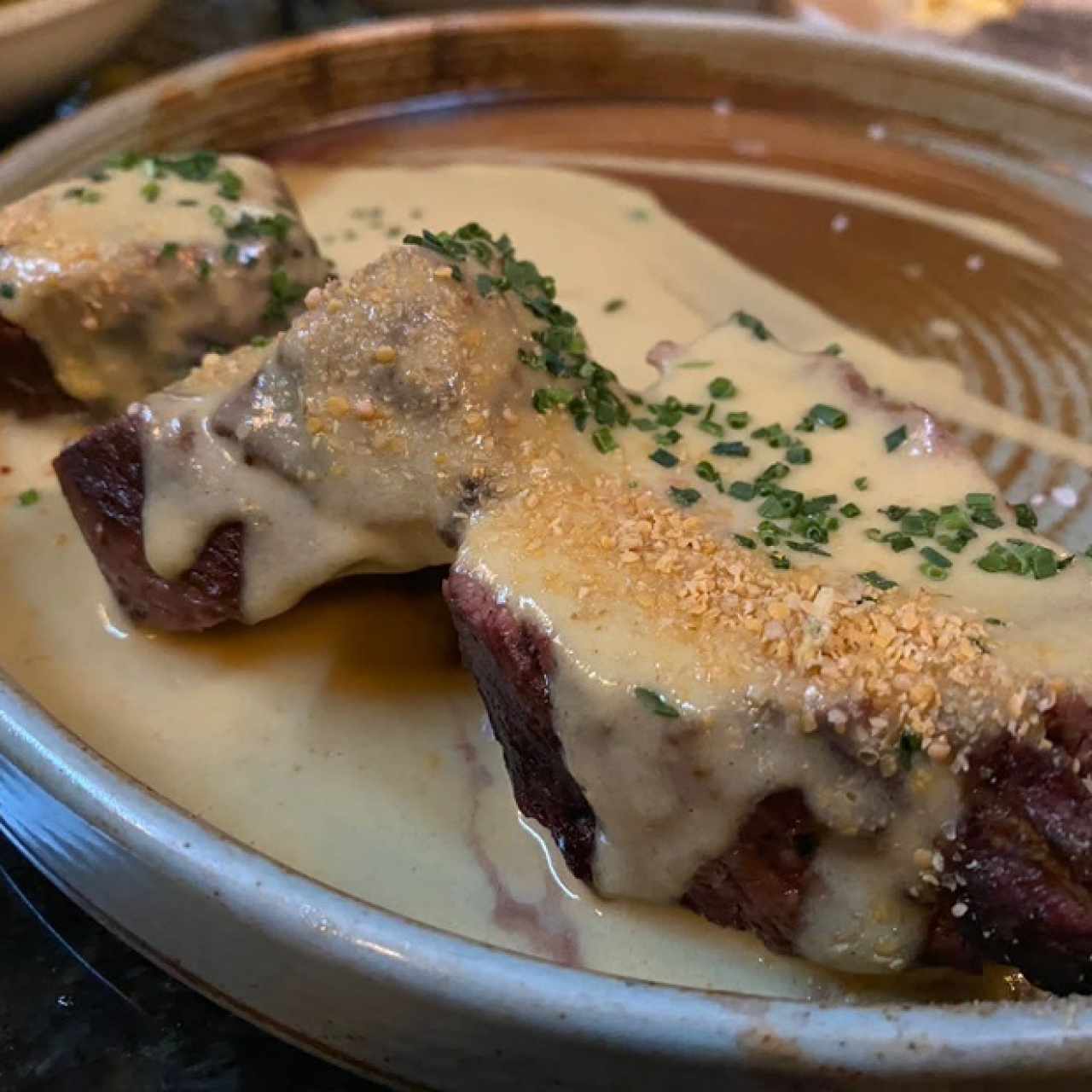 Lomo Dijon