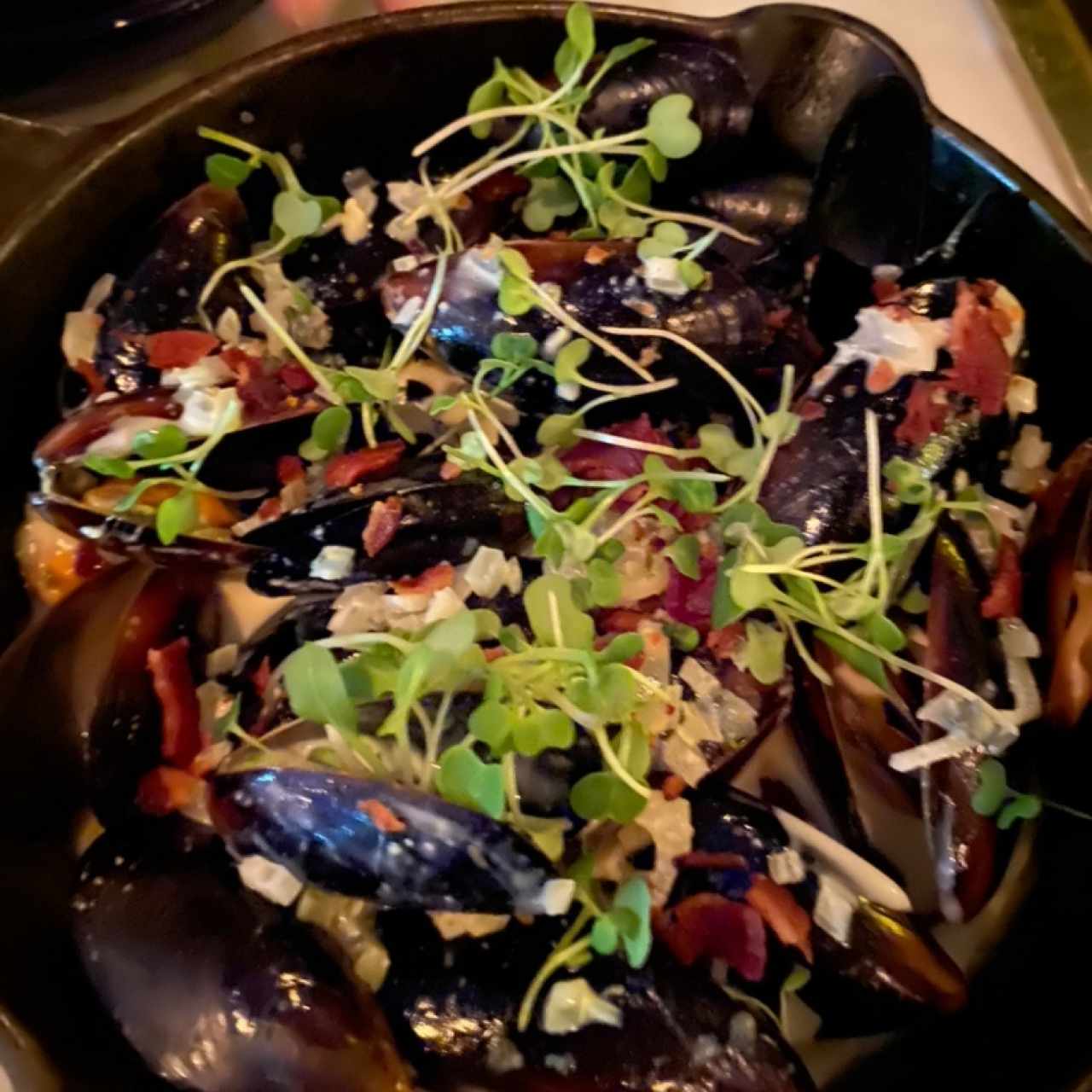 Mejillones con queso azul 