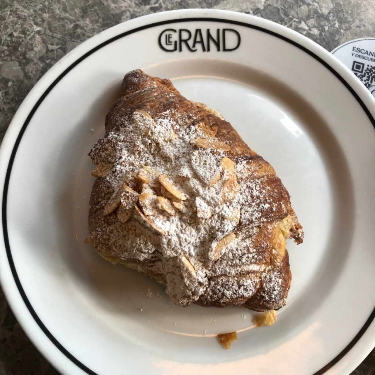 Croissant de almendras