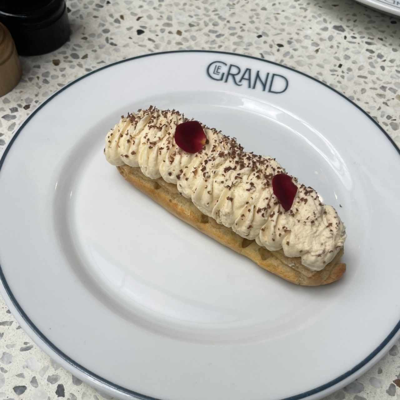 Eclair