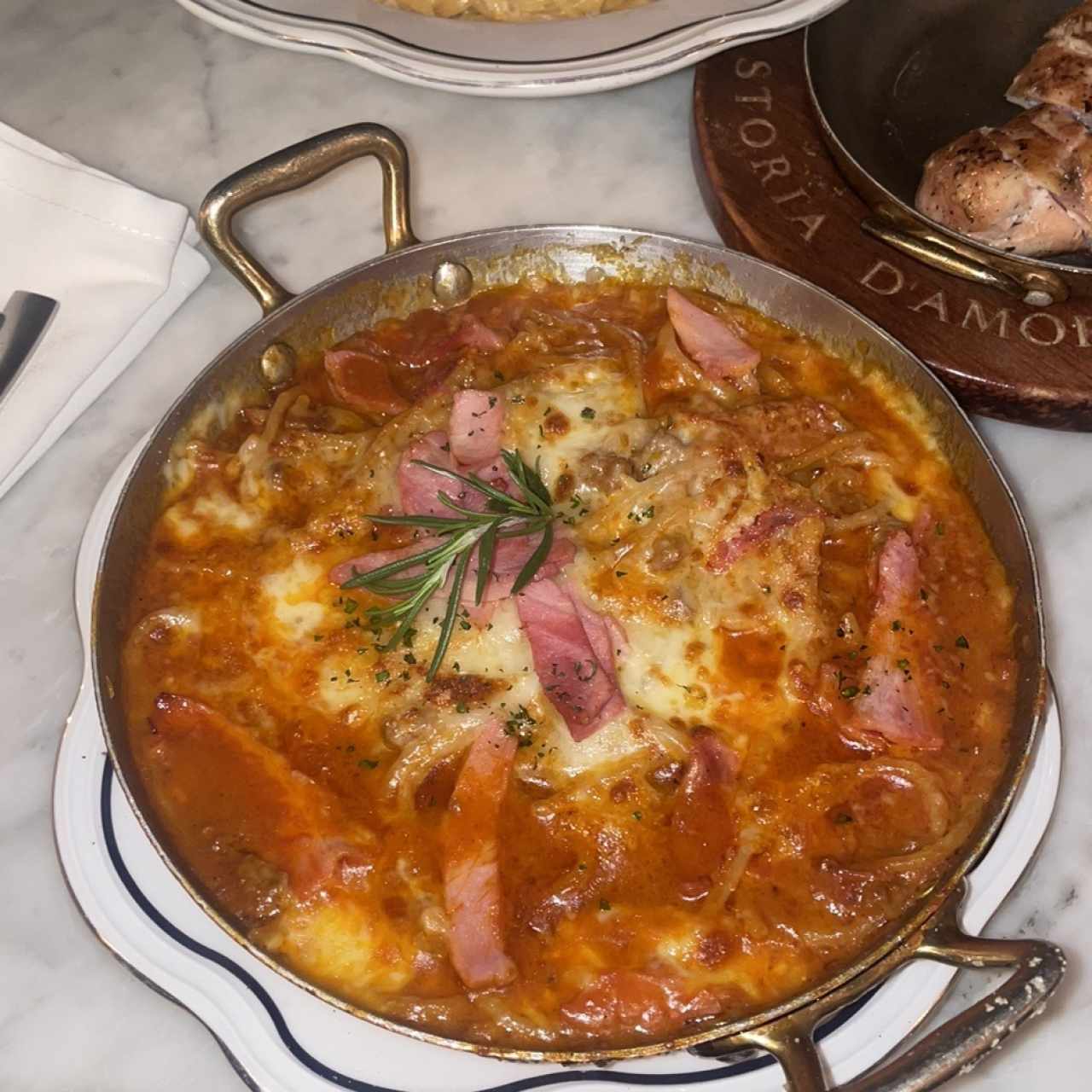 Della Mamma