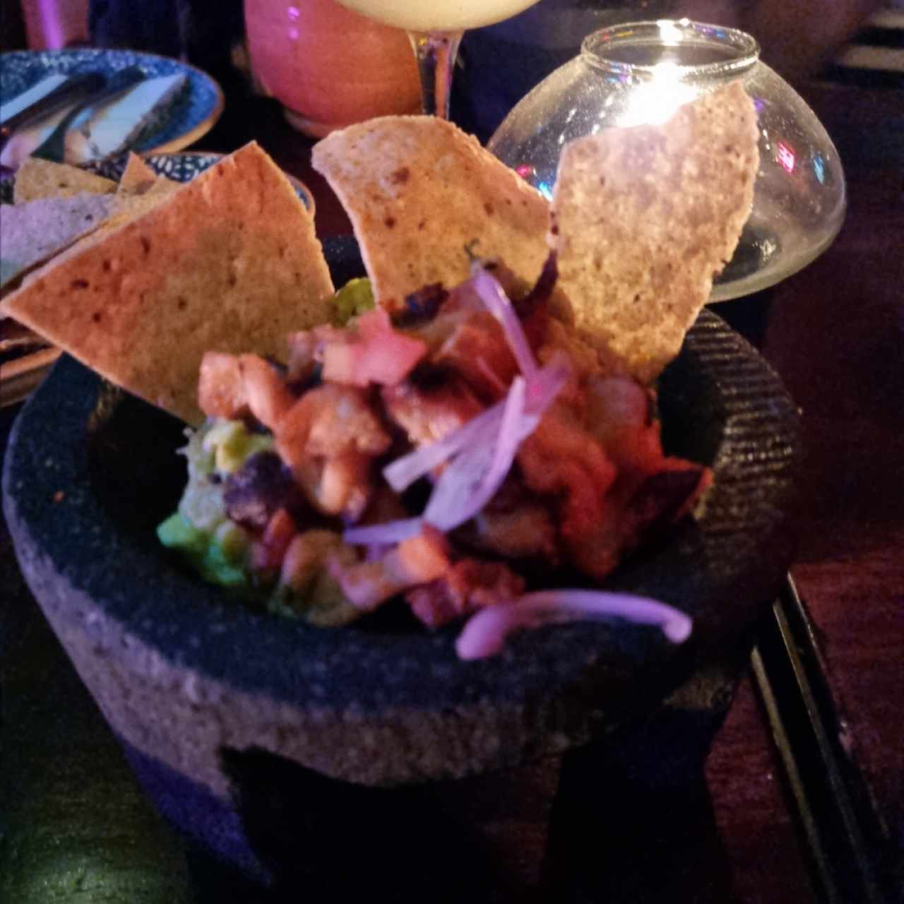 Guacamole con pulpo