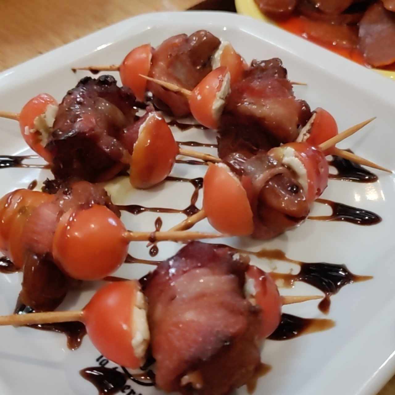 Dátiles con tocineta