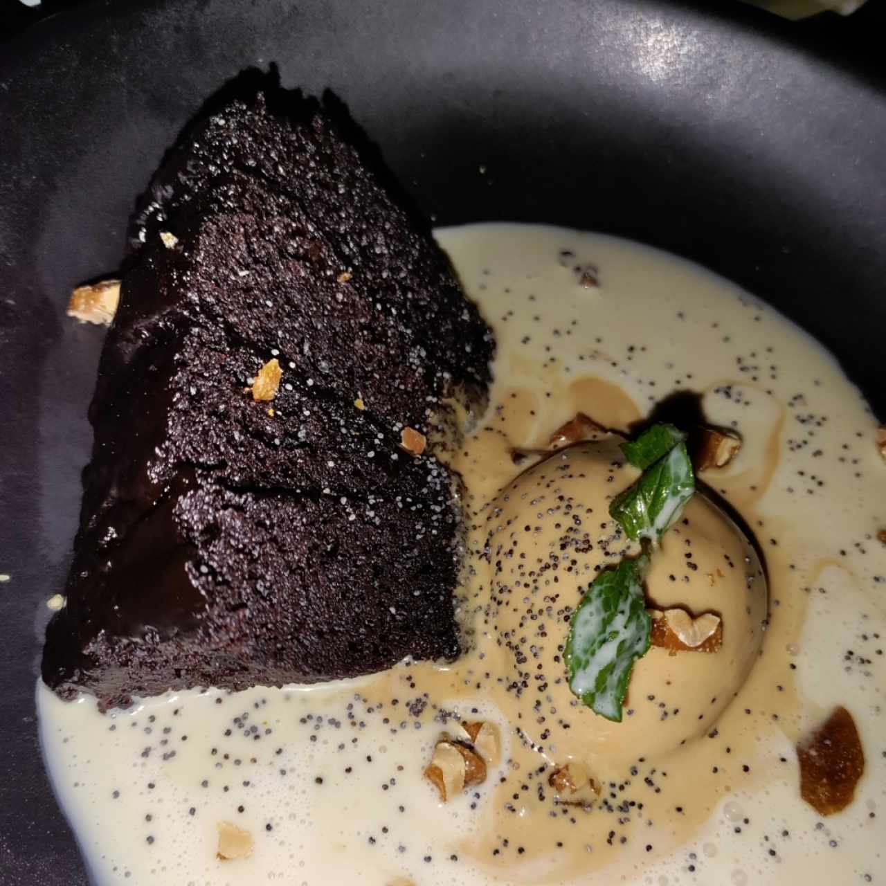 Devil's food cake 