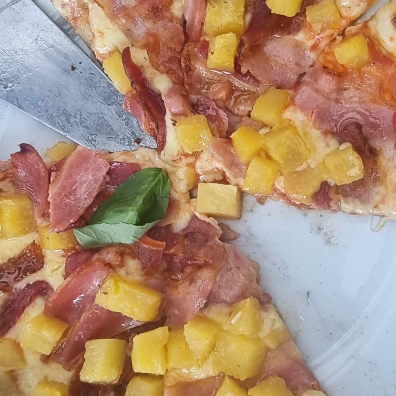 pizza Hawaiana