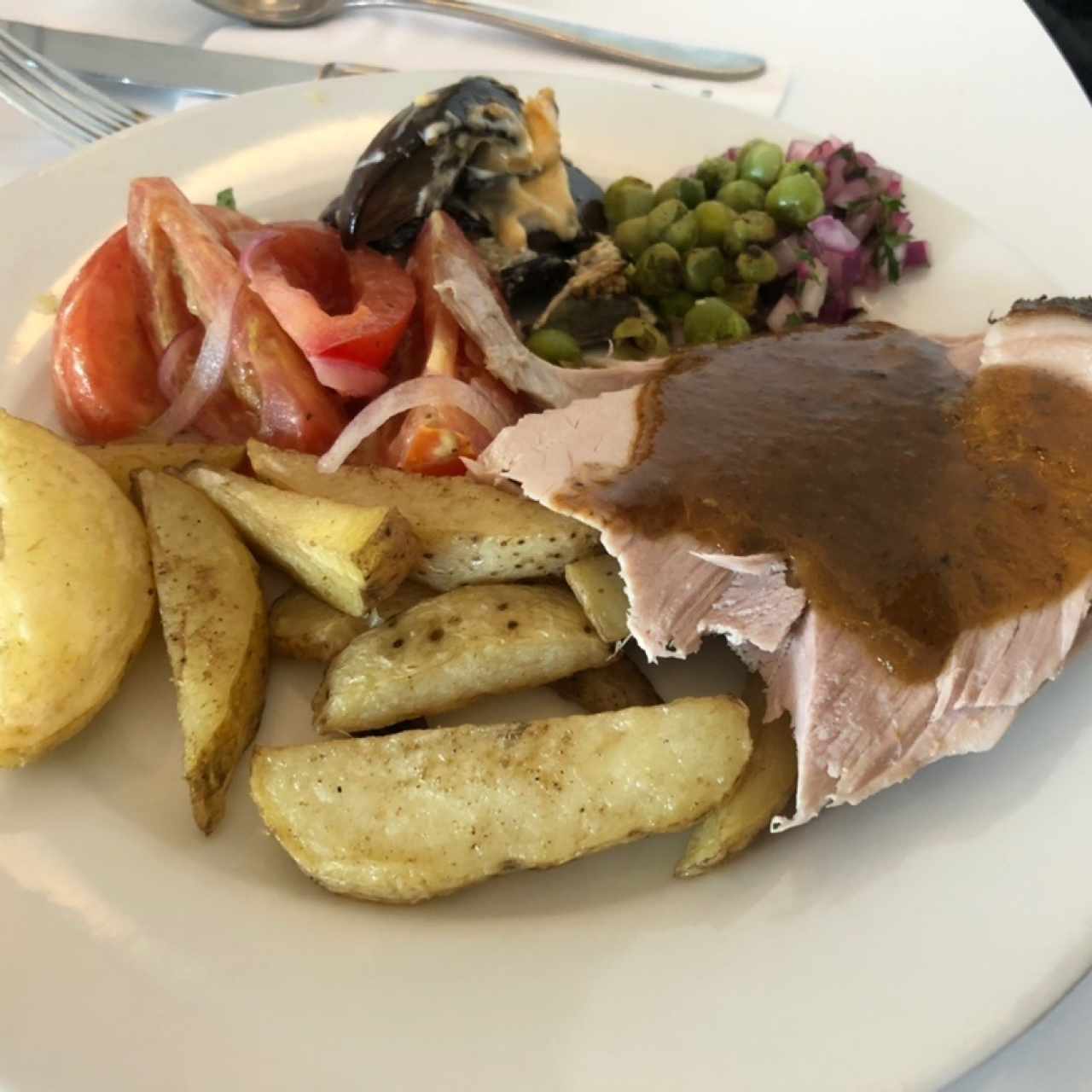 Estacion carnes y ensalada 