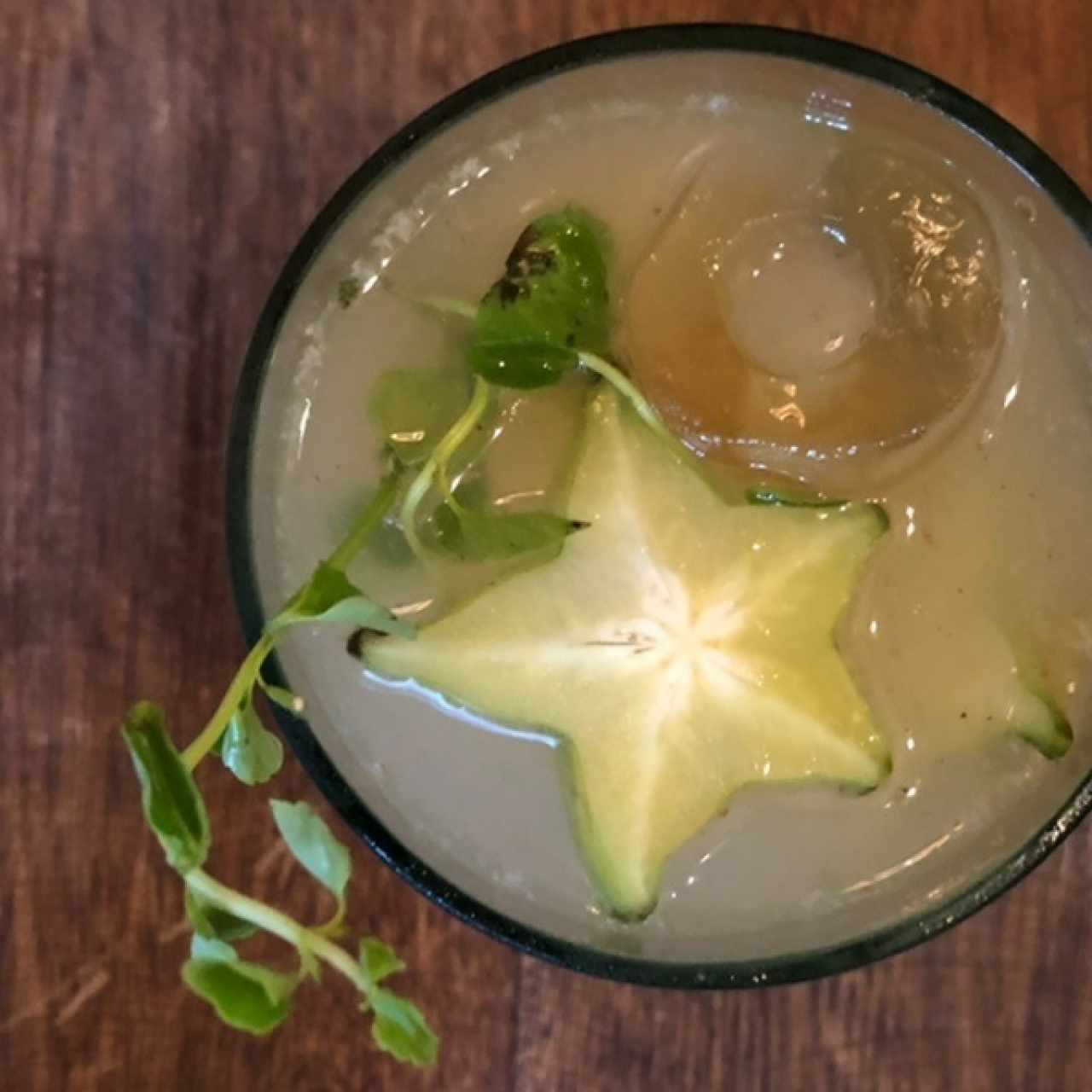 Soda carambolo
