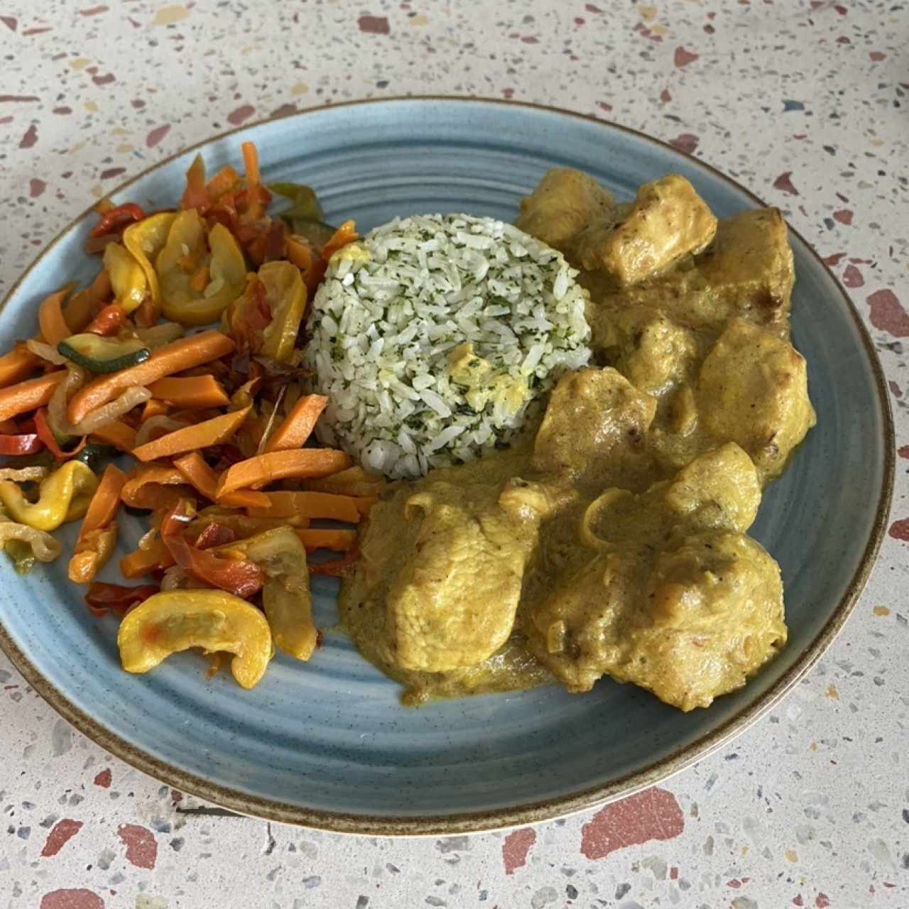 Pollo al curry