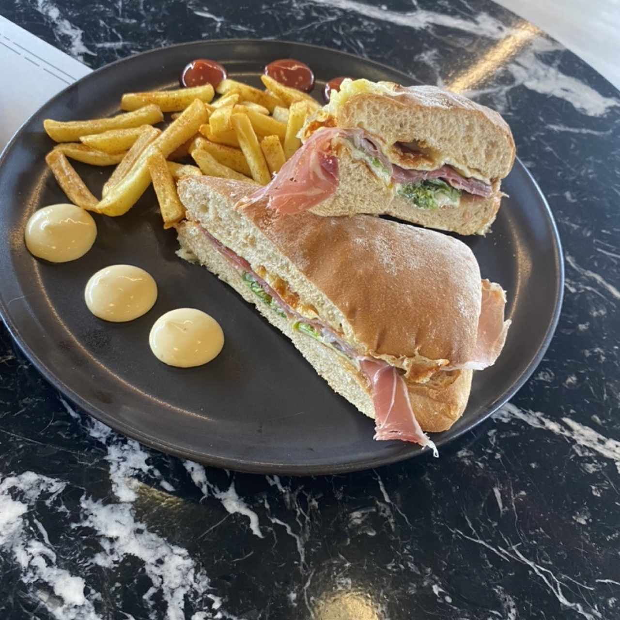 Sandwich jamon serrano